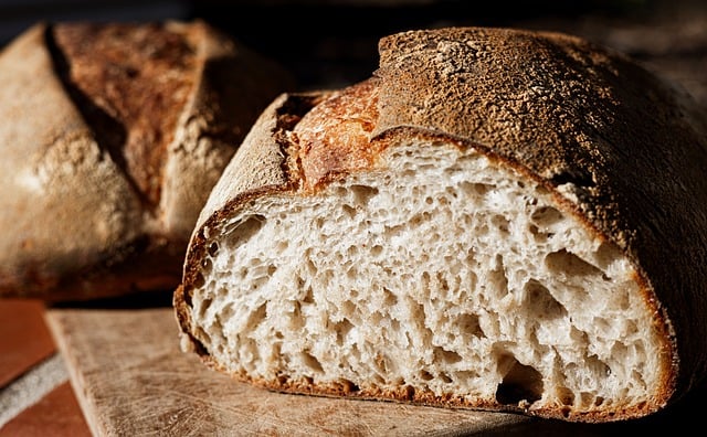 Einfrieren von Brot: Auswirkungen auf Nährwerte und Gesundheit.